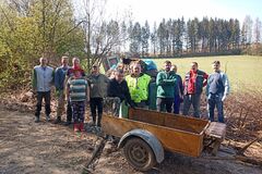 Zádubňanci čistili Klinovský jarok: Od toho, čo v ňom našli, im zostal rozum stáť